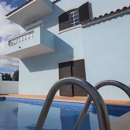 Villa Margot: Grande Moradia Com Piscina