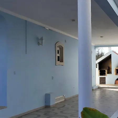 Margot: Grande Moradia Com Piscina Olhao
