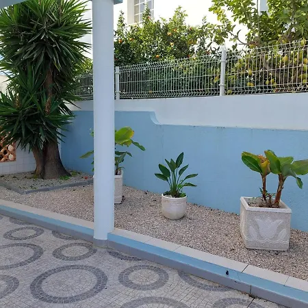Margot: Grande Moradia Com Piscina * Olhao