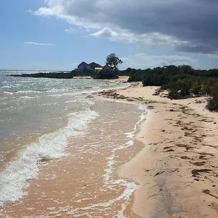 Villa Margot: Grande Moradia Com Piscina Olhao