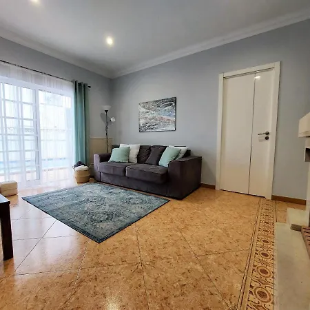 Villa Margot: Grande Moradia Com Piscina