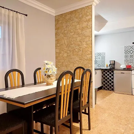 Margot: Grande Moradia Com Piscina Villa *