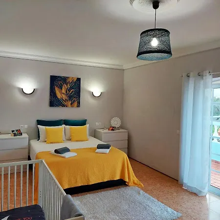 Margot: Grande Moradia Com Piscina Villa *