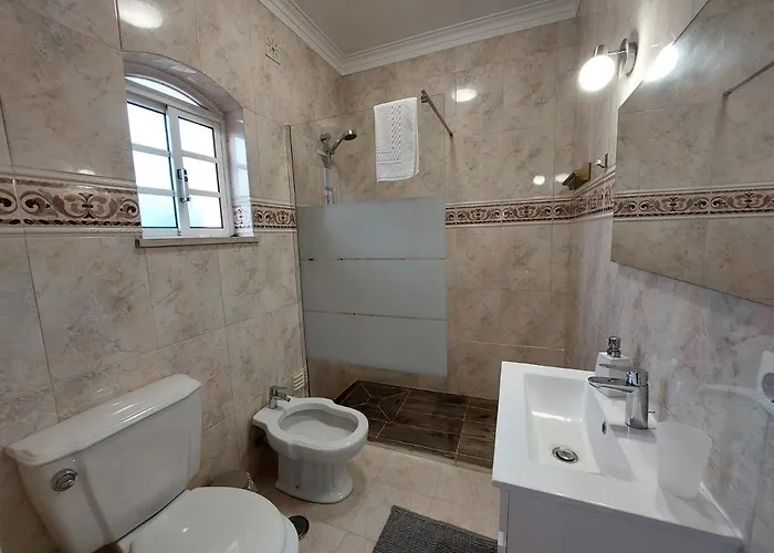 Margot: Grande Moradia Com Piscina Villa *